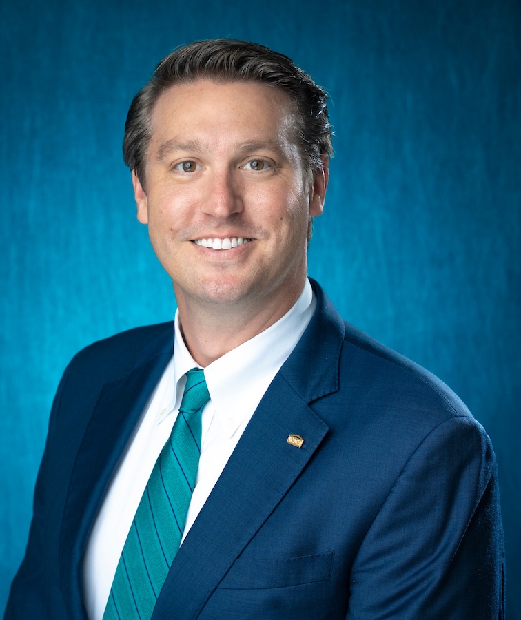 Luke waddell, uncw board of trustee
