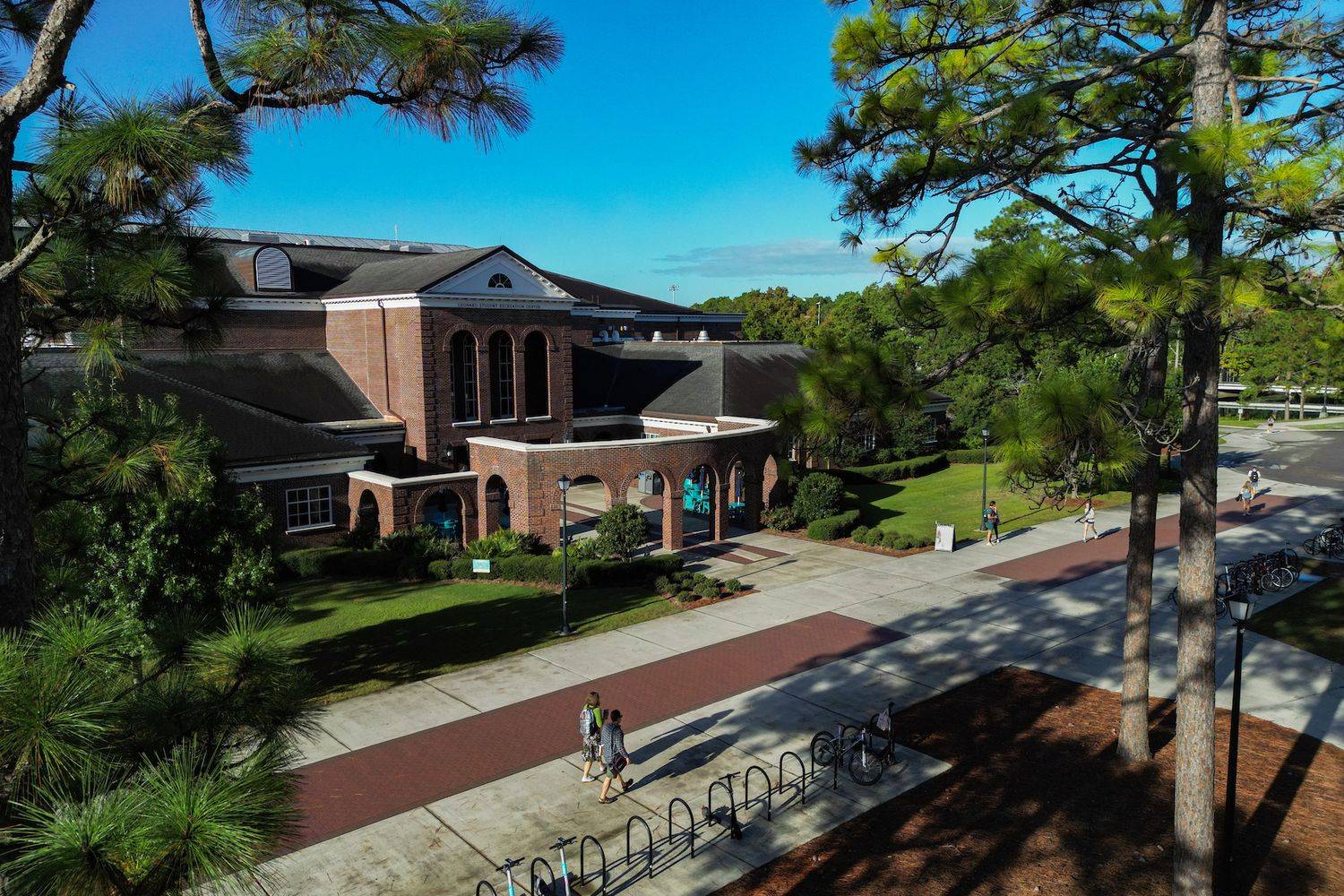 Aerial picture of the Leonard student recreation center